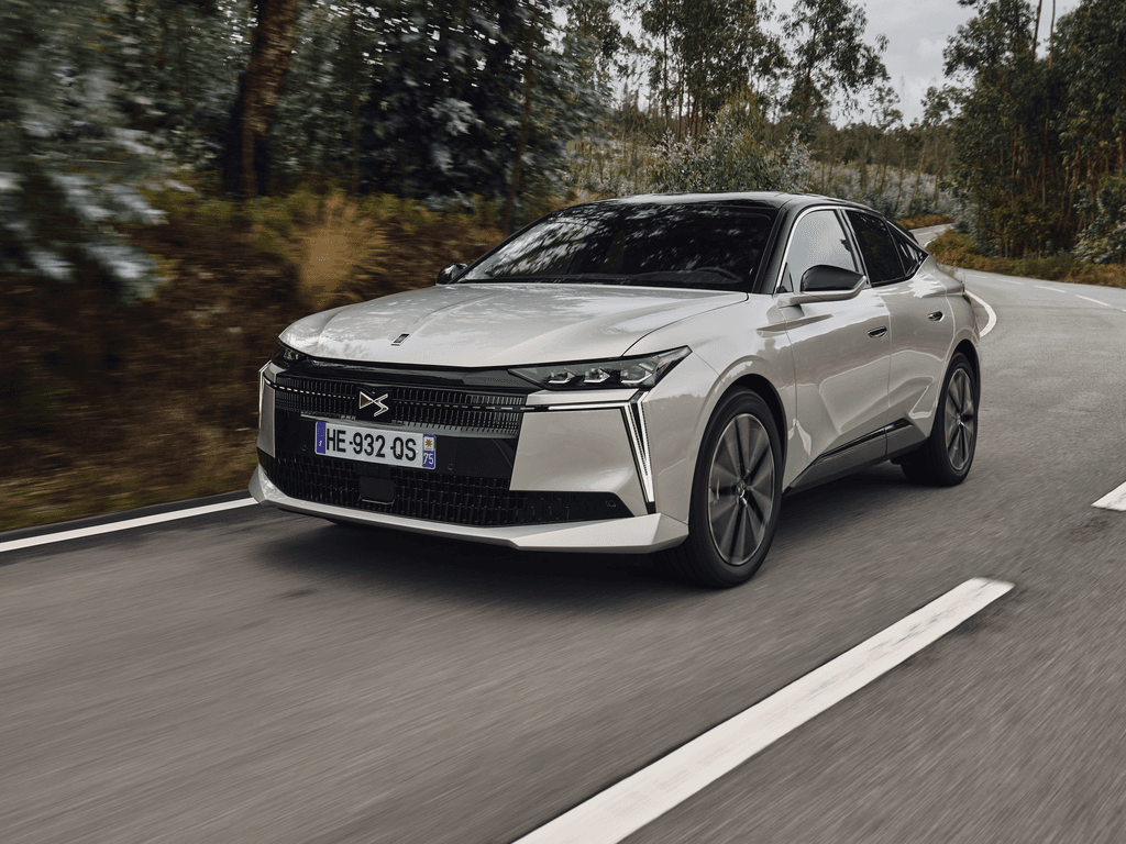 Fußmatten für DS N4 2025