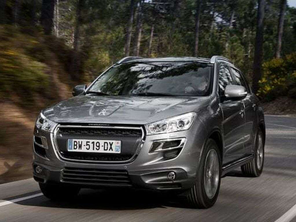 Fußmatten für Peugeot 4008 2012 - 2017