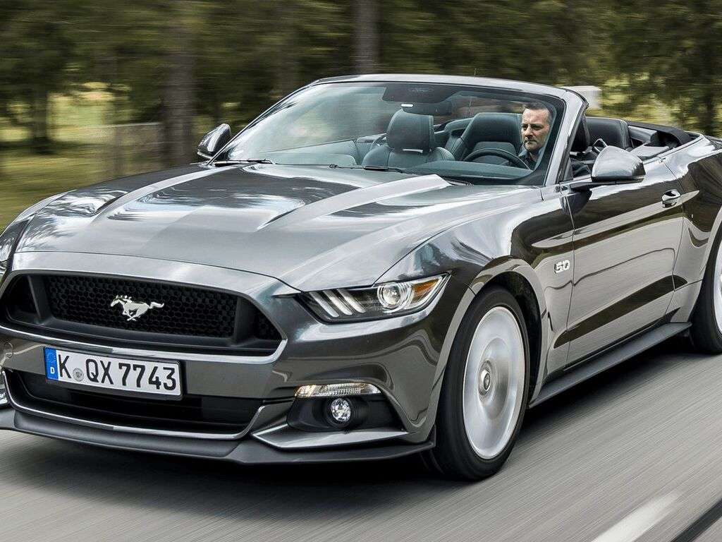 Fußmatten für Ford Mustang 2015 - 2023