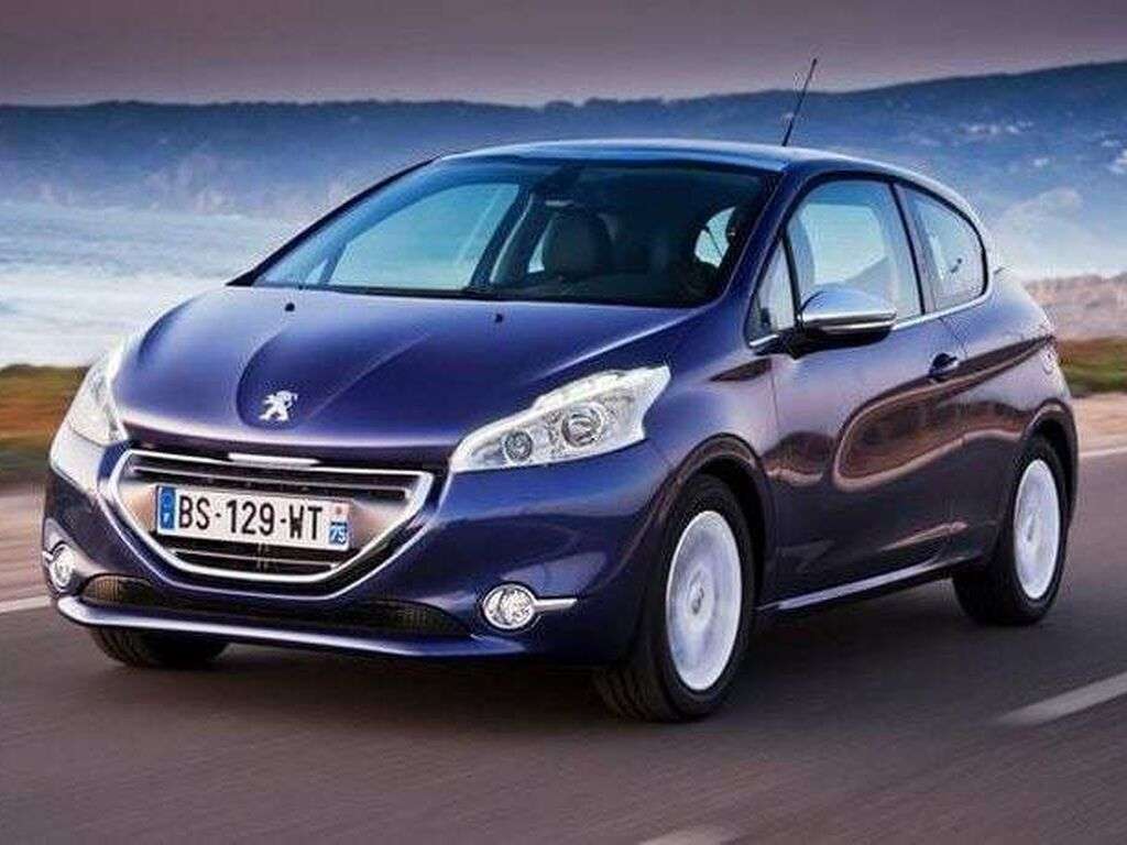 Kofferraummatten für Peugeot 208 2012 - 2019