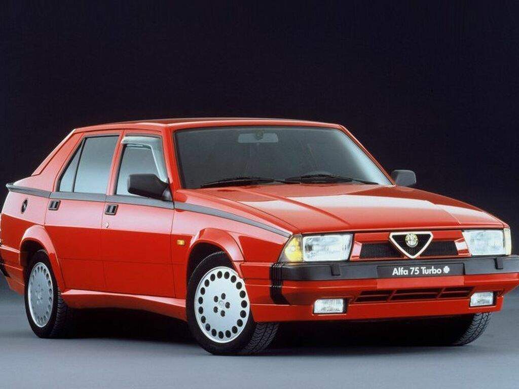 Fußmatten für Alfa Romeo 75 1985 - 1992