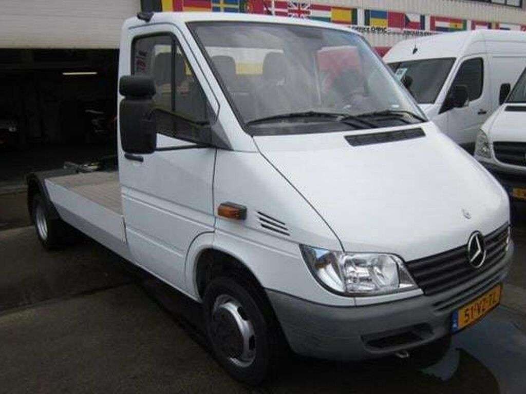 Fußmatten für Mercedes Sprinter 2 2000 - 2006