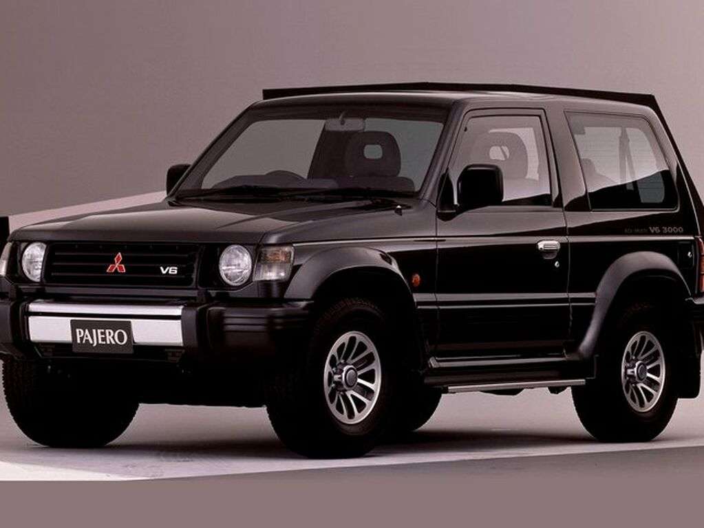 Fußmatten für Mitsubishi Pajero 1991 - 1998