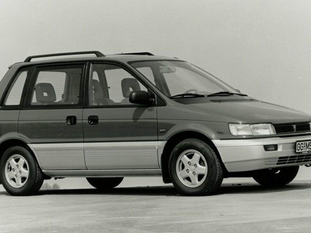 Fußmatten für Mitsubishi Space Runner 1991 - 1999