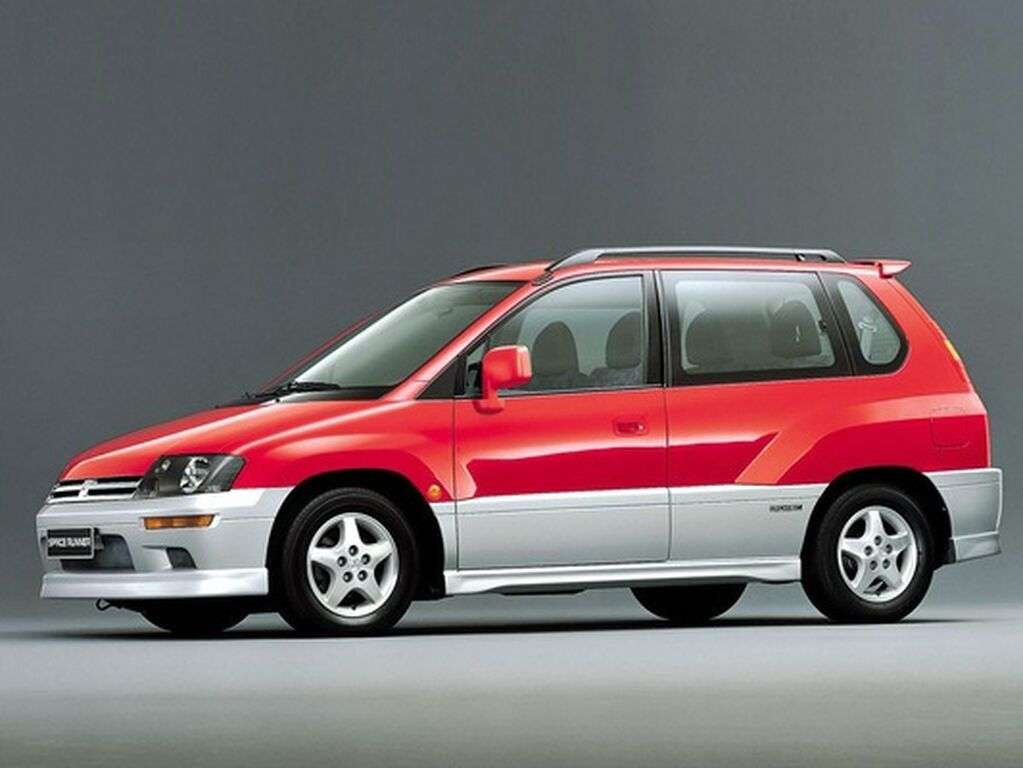 Fußmatten für Mitsubishi Space Runner 1999 - 2002
