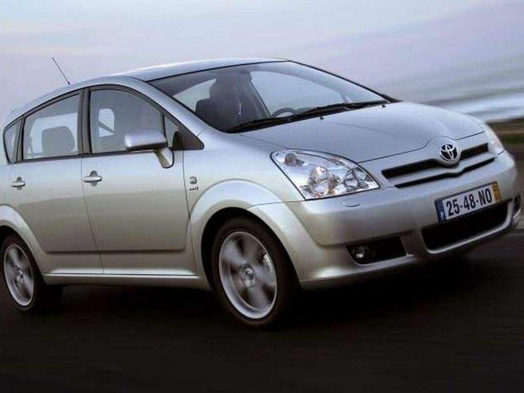 Fußmatten für Toyota Corolla Verso 2004 - 2009