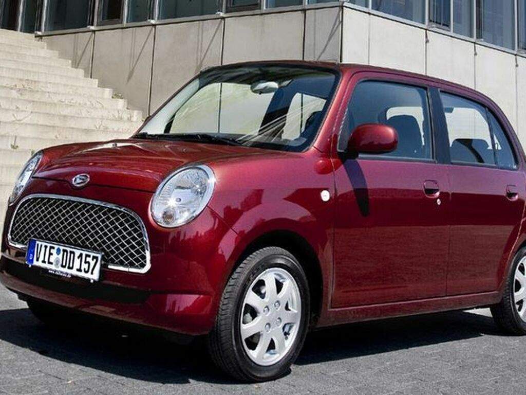 Fußmatten für Daihatsu Trevis 2006 - 2009