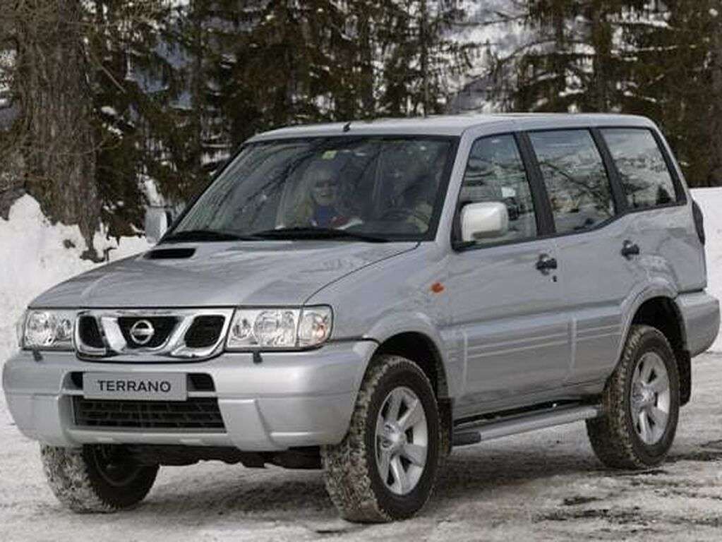 Fußmatten für Nissan Terrano II 1993 - 2007