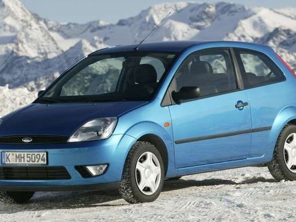 Kofferraummatten für Ford Fiesta 2001 - 2005