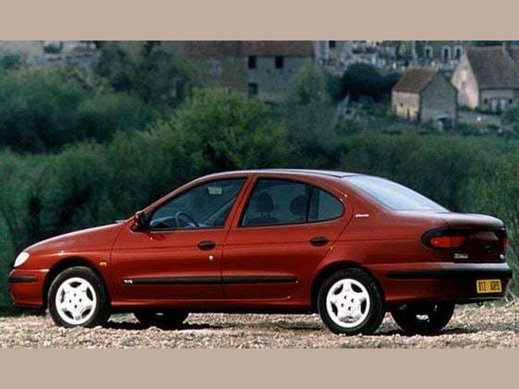 Kofferraummatten für Renault Megane 1996 - 2002