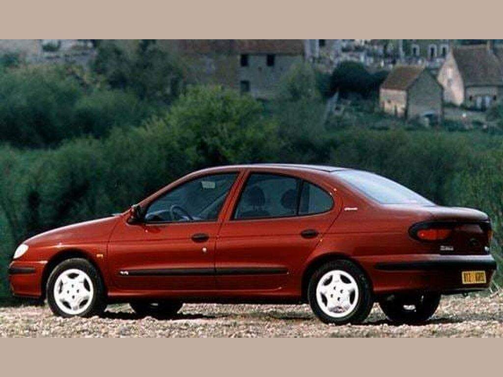 Kofferraummatten für Renault Megane 1996 - 2002