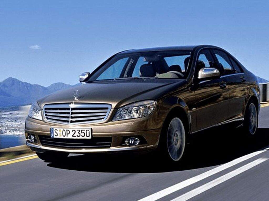 Kofferraummatten für Mercedes C-Klasse W204/S204 2007 - 2014