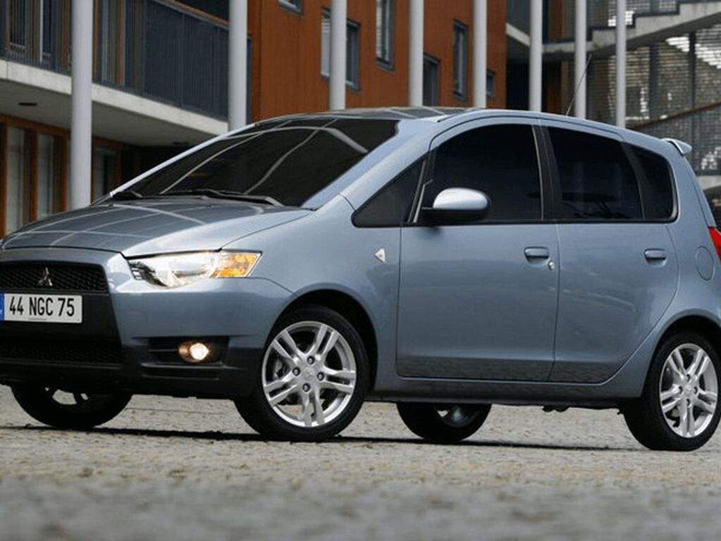 Kofferraummatten für Mitsubishi Colt 2008 - 2012