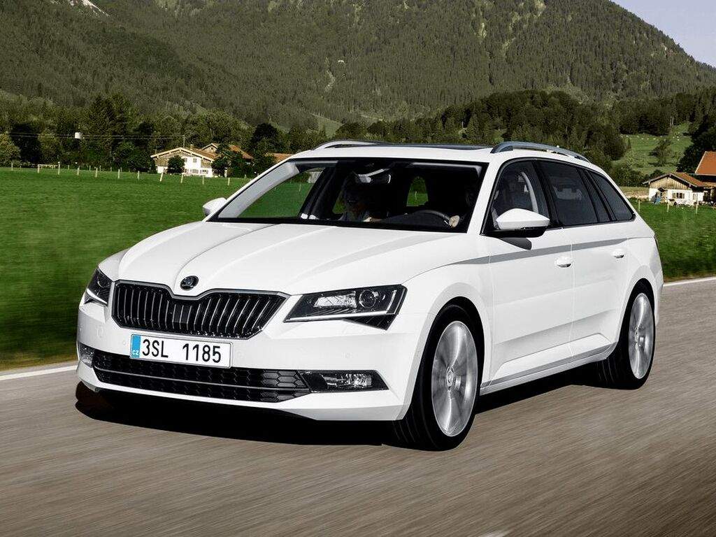 Kofferraummatten für Skoda Superb 2015 - 2019