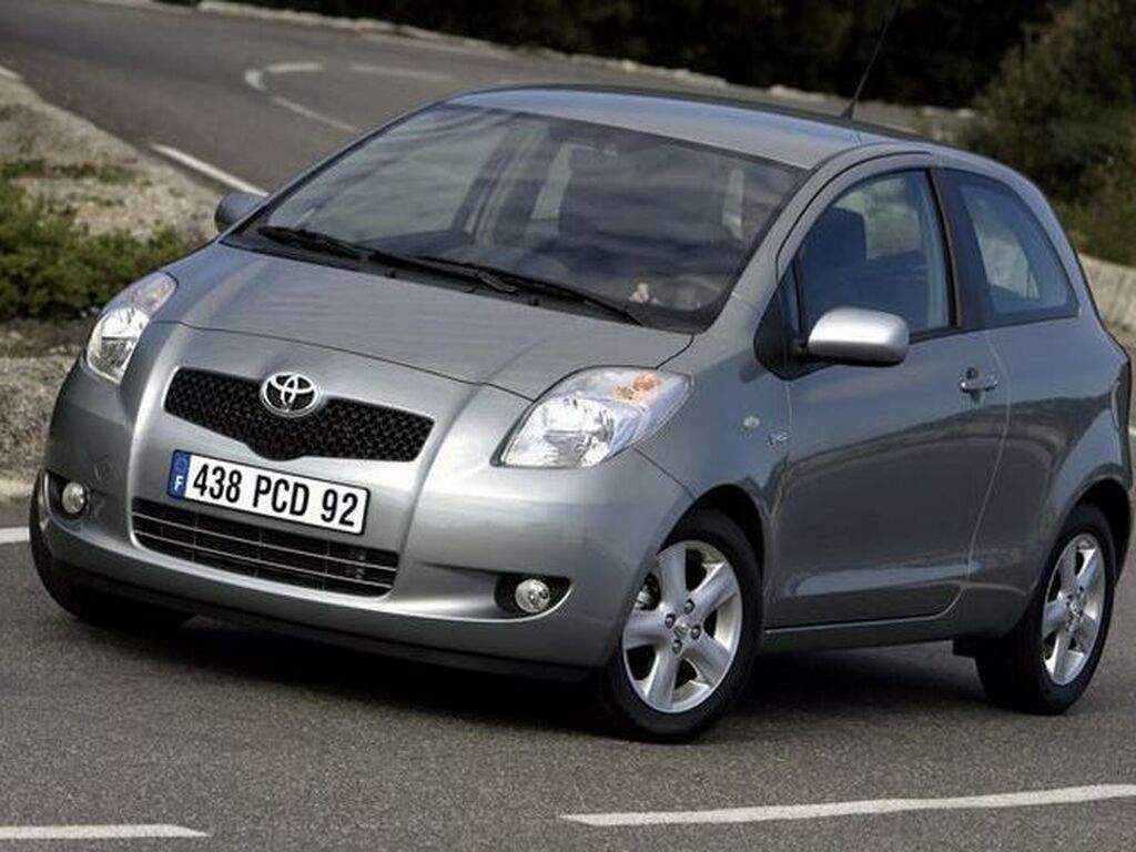 Fußmatten für Toyota Yaris 2006 - 2011