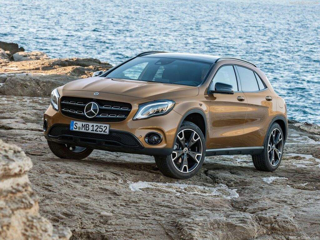 Fußmatten für Mercedes GLA X156 2013 - 2020